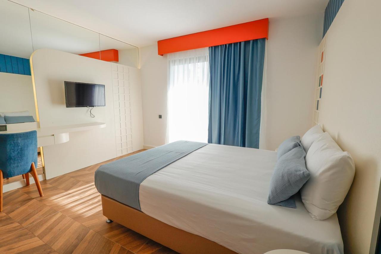 Forest In Hotel Кемер Екстериор снимка